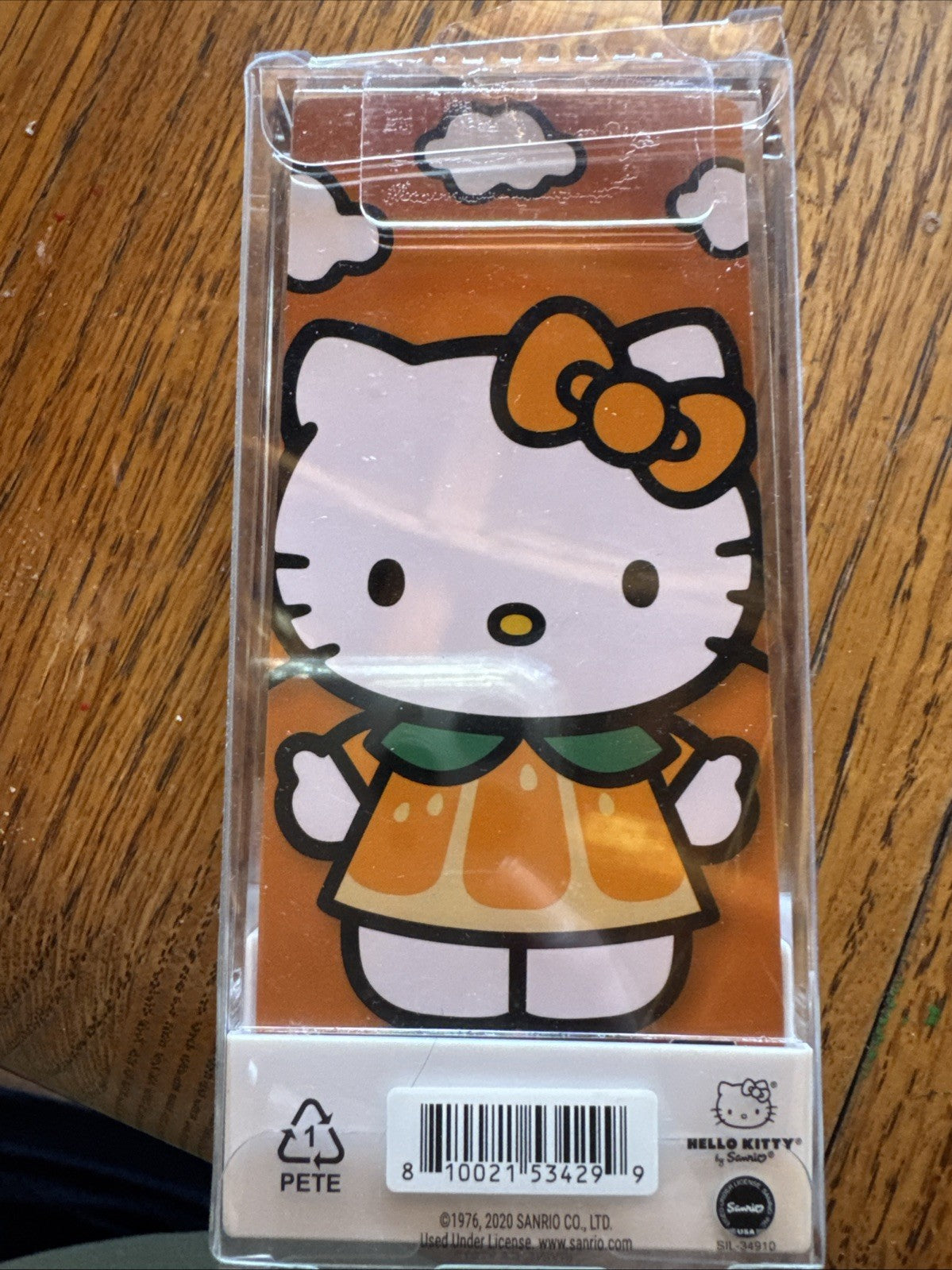 Figpin Hello Kitty Orange Outfit Enamel Pin #403 - Sanrio Pins on Fire