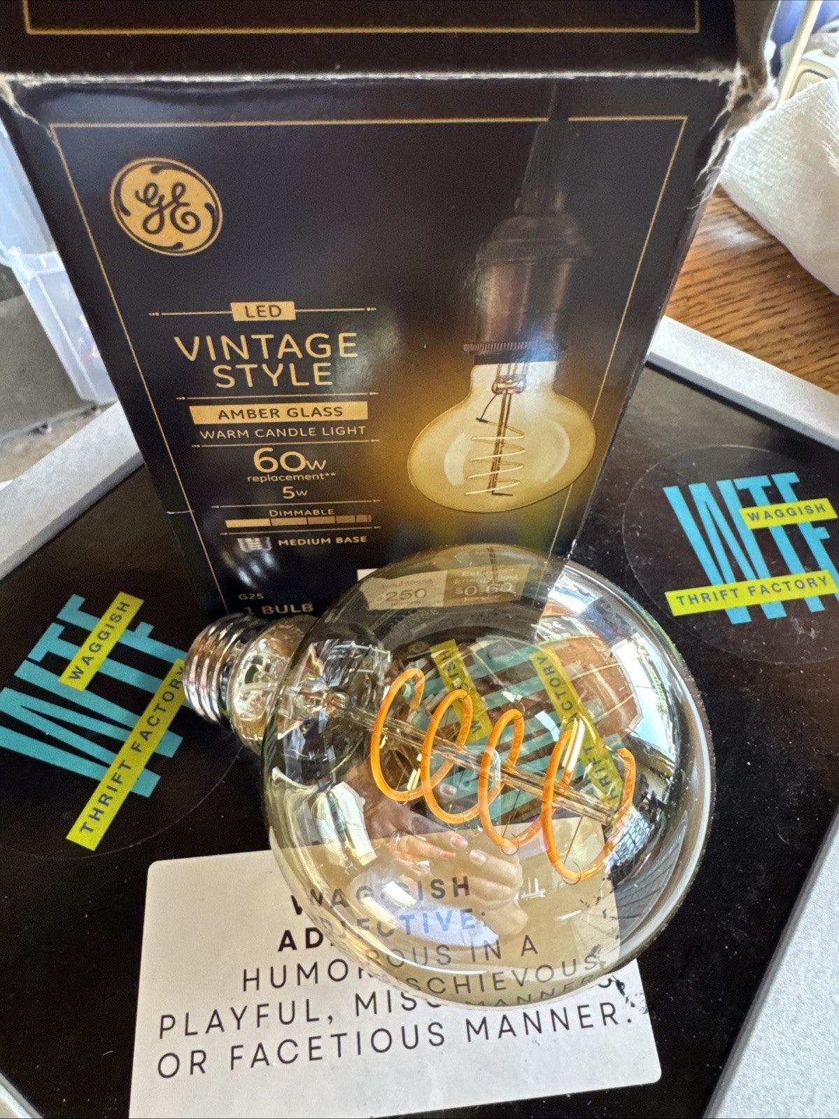 NEW GE G25 LED Light Bulb 5W 250-Lumen WARM AMBER 60W Eqv Vintage Dimmable 36528