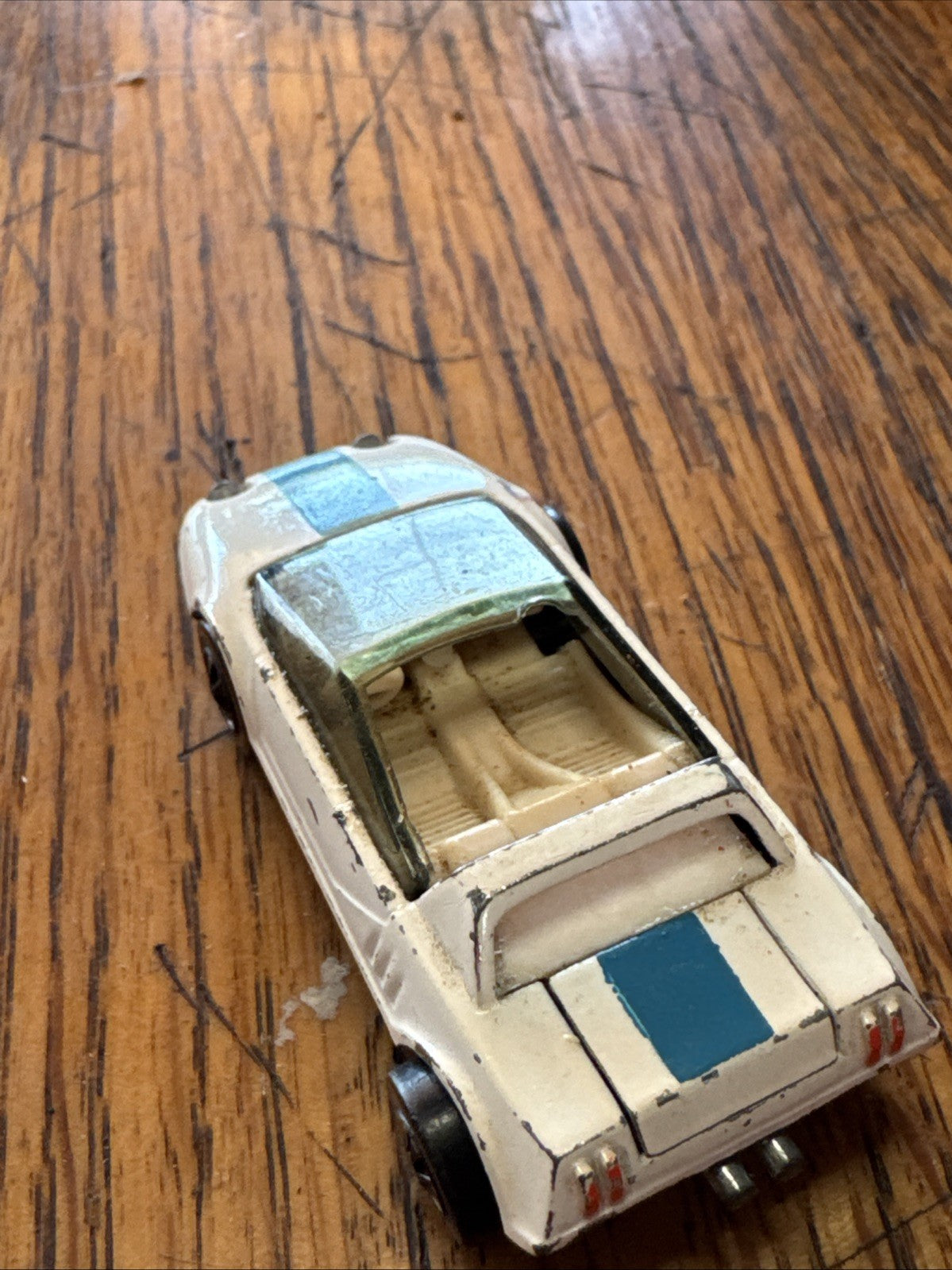 Hot Wheels Redline 1970 Jack Rabbit Special White Enamel w Stripe White Interior
