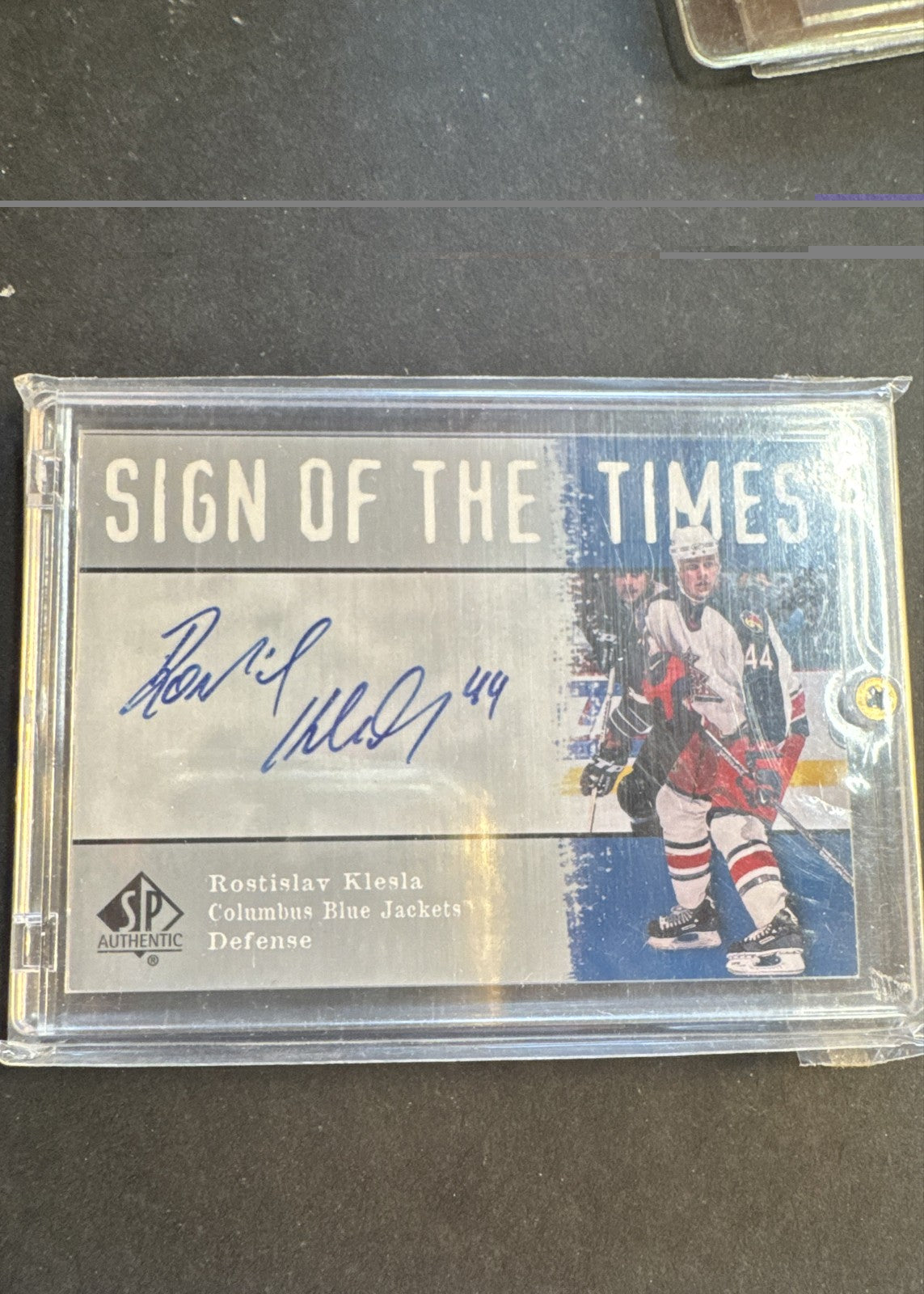 2000-01 SP Authentic - Sign of the Times Rostislav Klesla #RK (AU, RC)