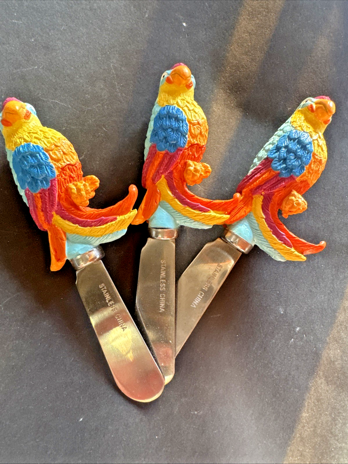 Set (3) Parrot Butter/Cheese Spreader Knives  Stainless Tropical Birds