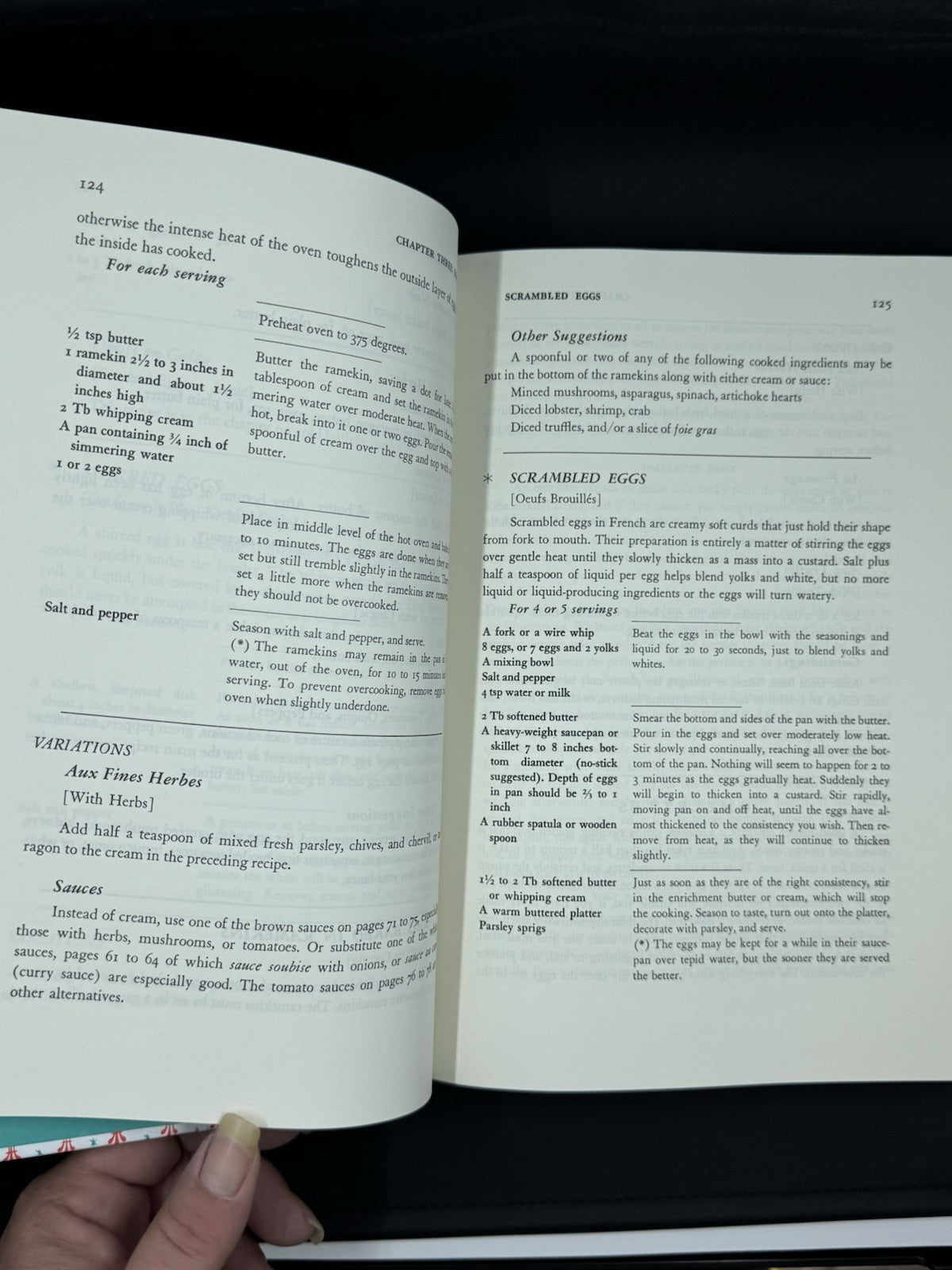 Mastering the Art of French Cooking: Volume 1 Julia Child 2009 Hardcover