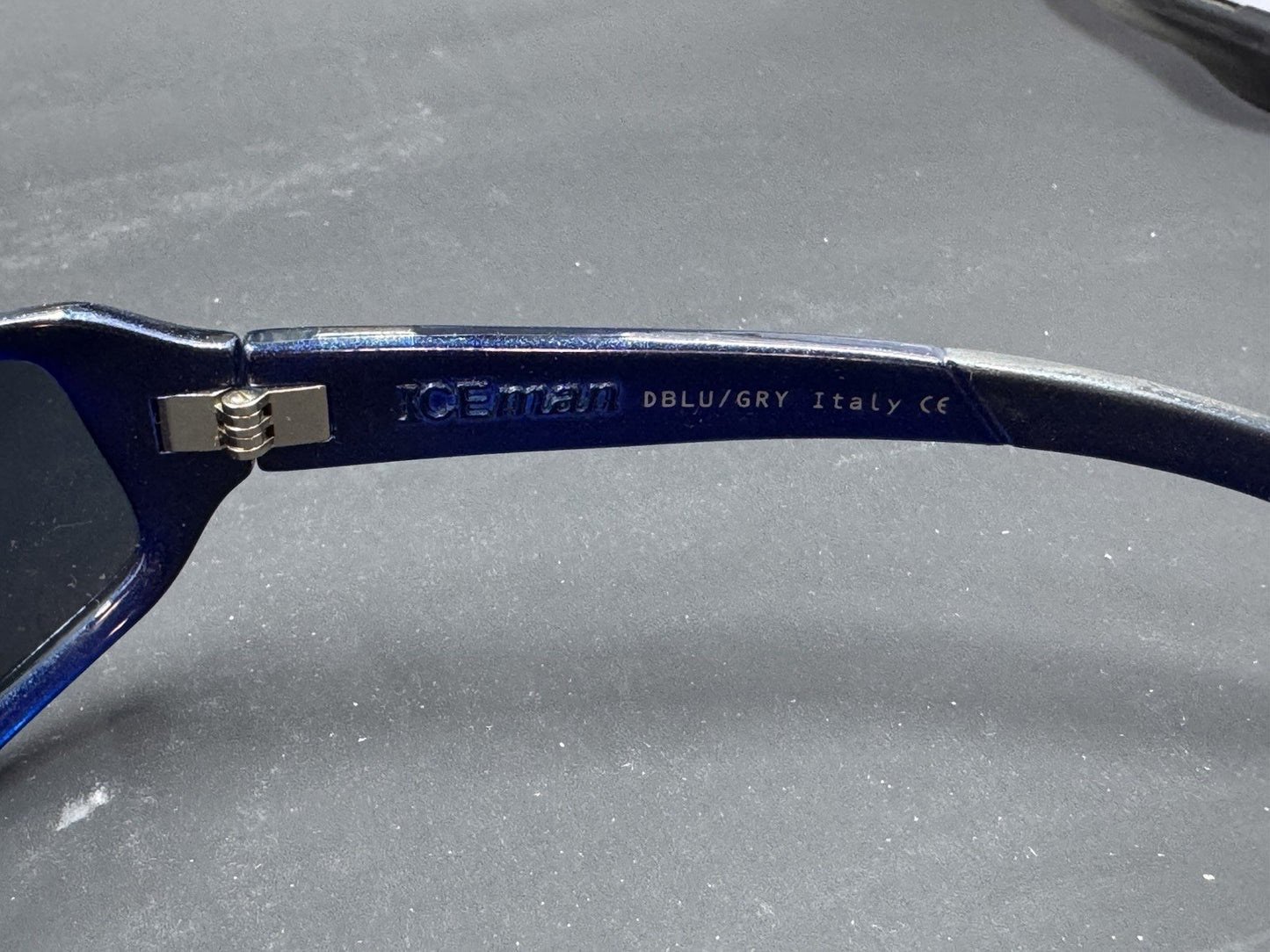 Vintage Quicksilver Sunglasses ICEMAN QS 1050/218 DBLU/GRY