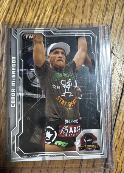 2014 Topps UFC Champions - Conor McGregor #32