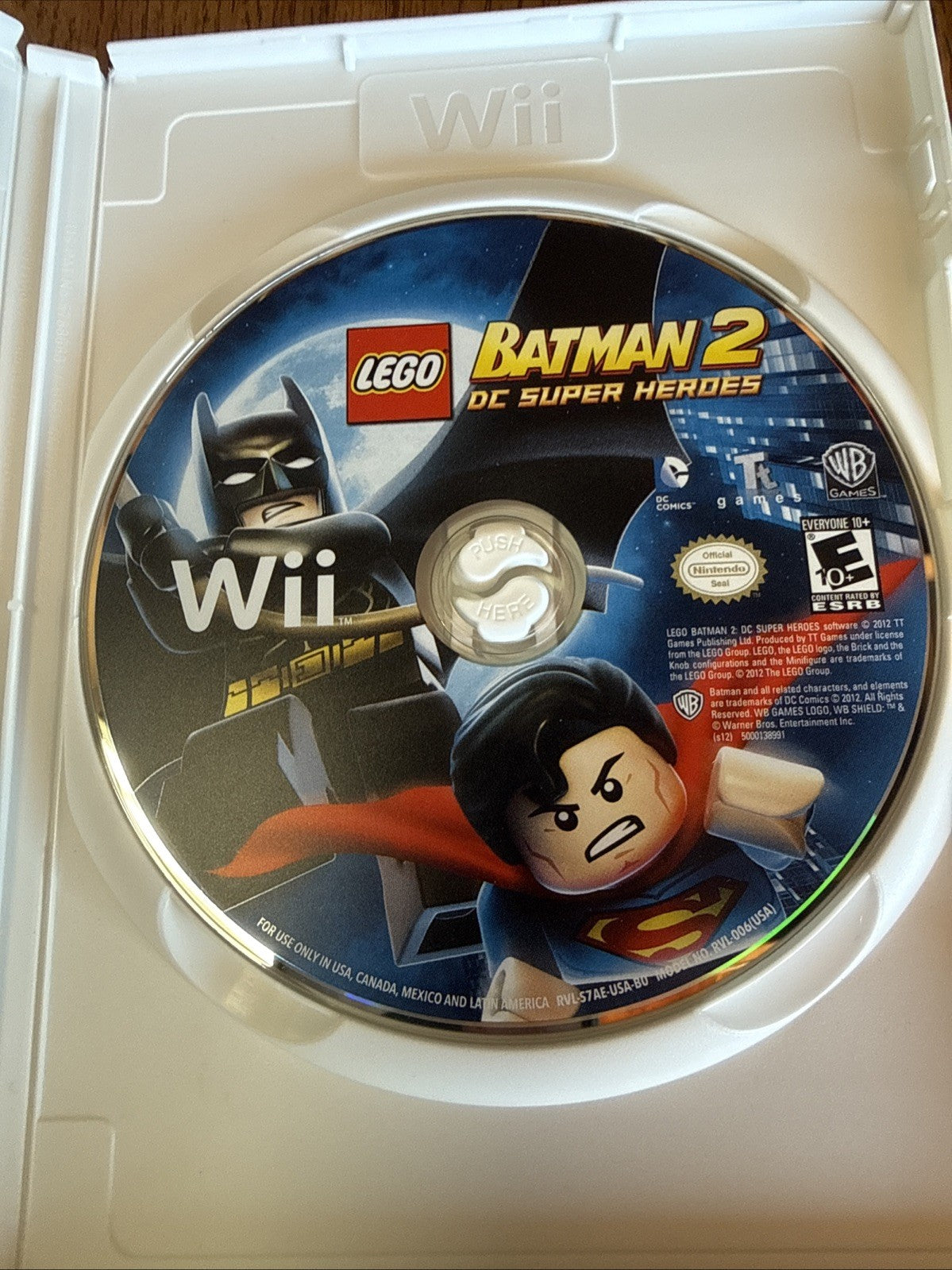 Wii Nintendo Lego Batman 2 DC Super Heroes Complete with Manual