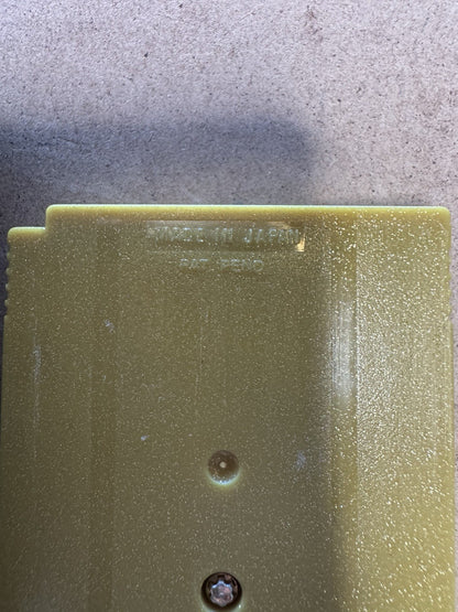 Gameboy  Color Pokémon edition with POKEMON GOLD VERSION NINTENDO