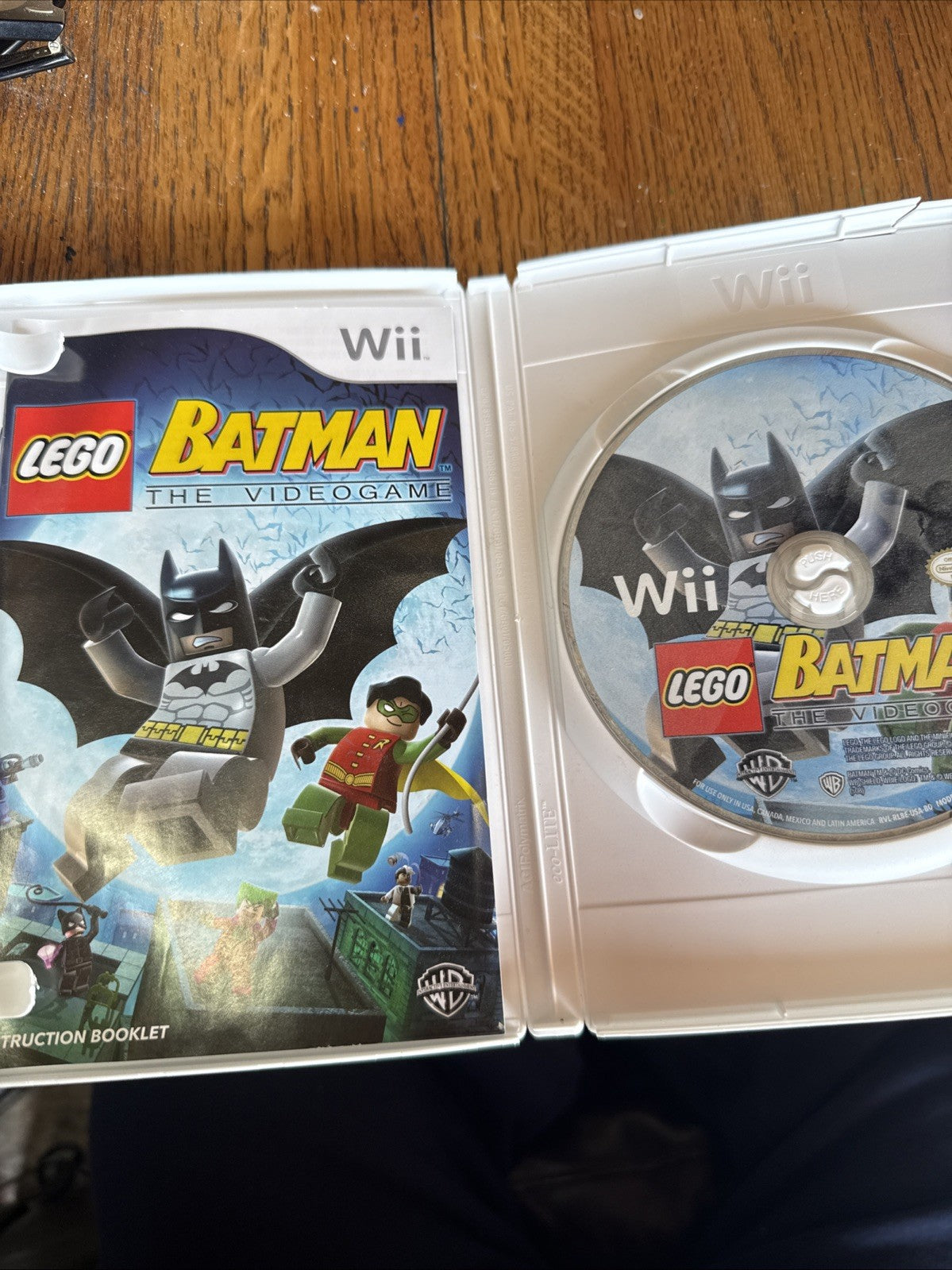 LEGO Batman: The Videogame (Nintendo Wii, 2008) Complete With Manual.