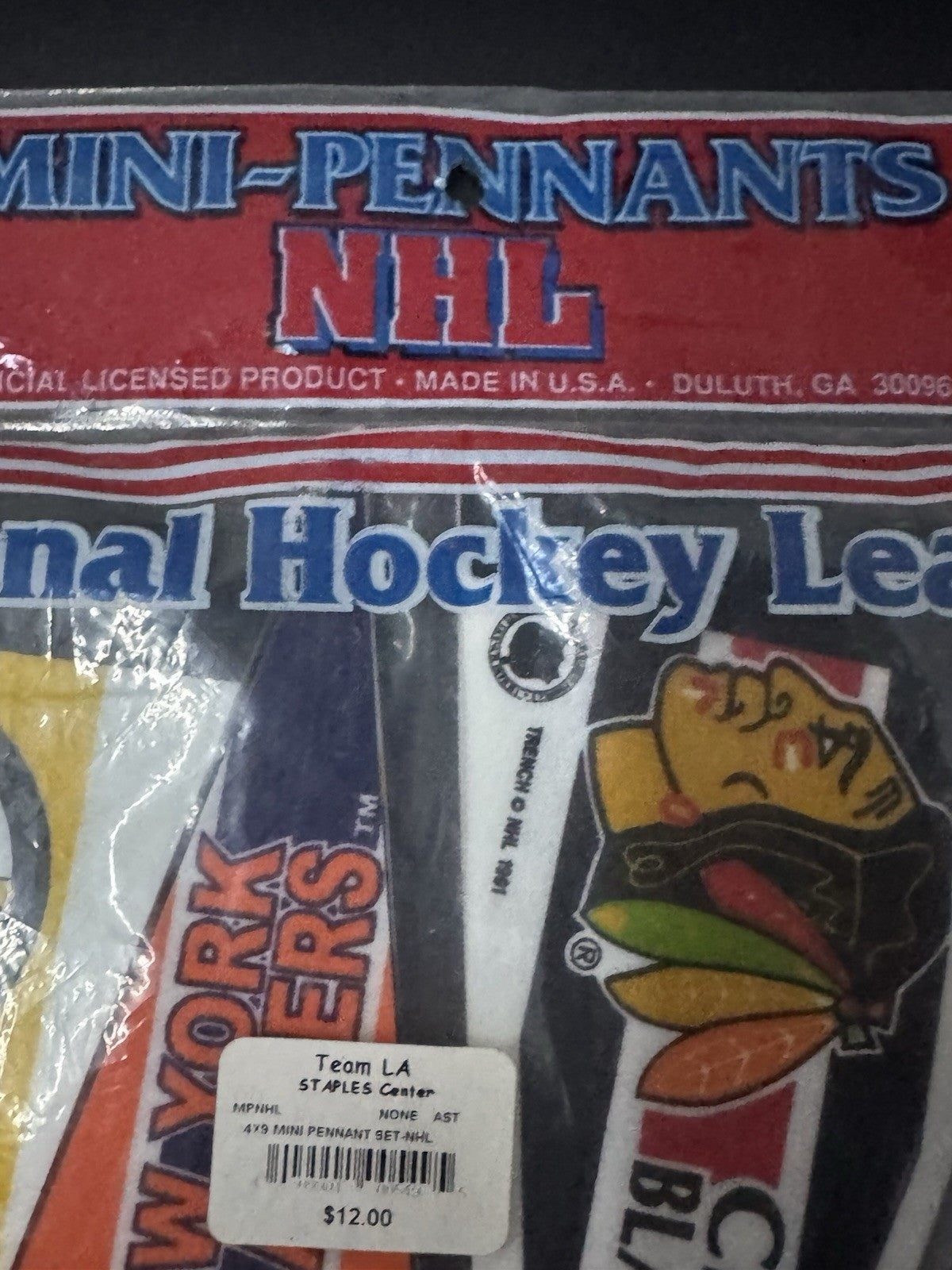 TAG Express Vintage 1991  Mini Pennant NHL Hockey 9" x 4” Felt Banner Flag NWT