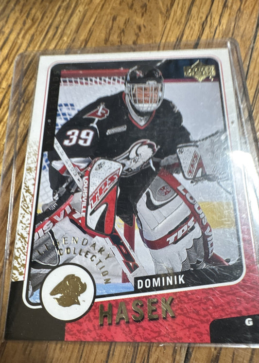 2000-01 Upper Deck Legends - Dominik Hasek #16 LegendaryCollection Gold 363 /375