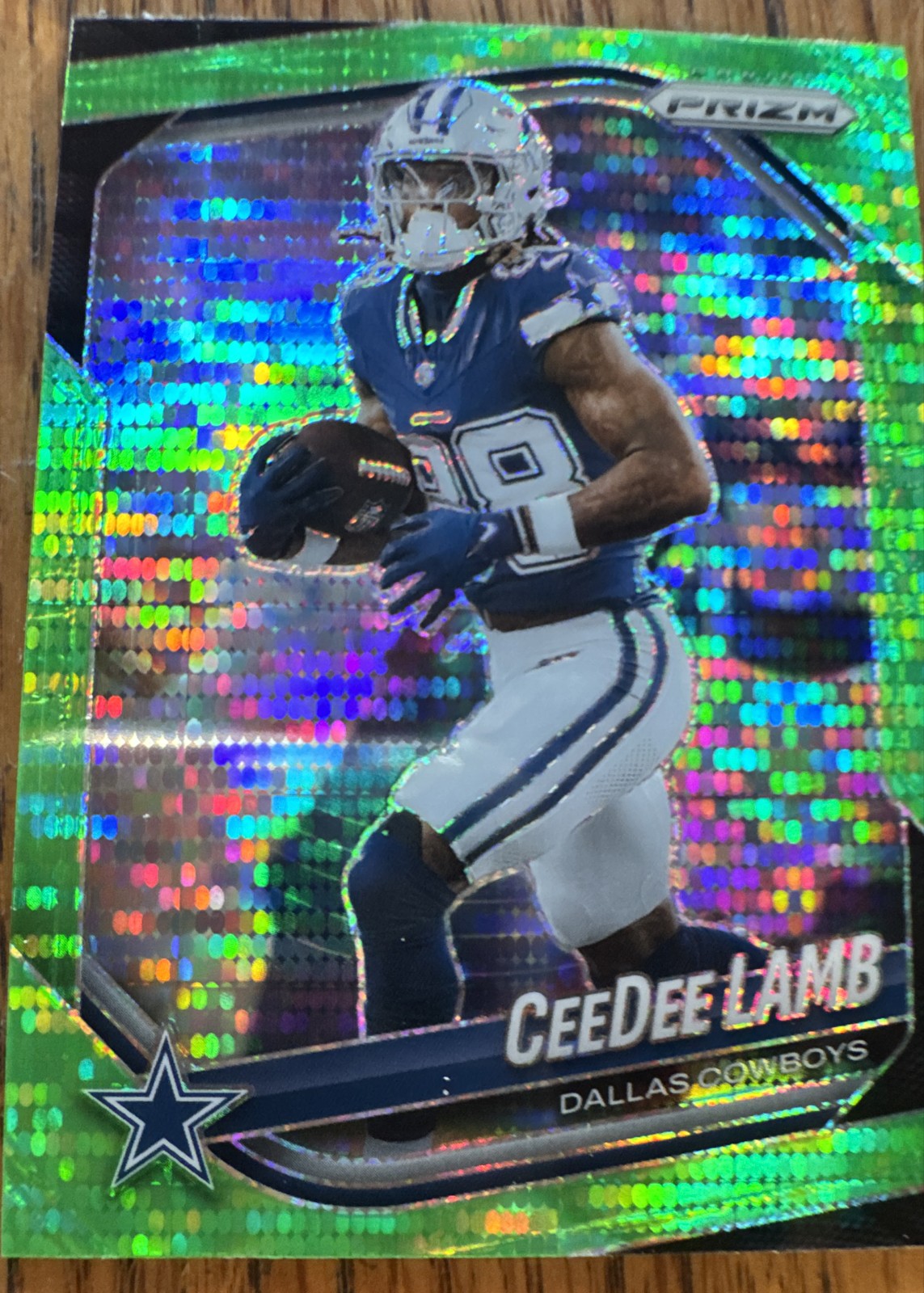 2025 Panini Prizm - CeeDee Lamb #154 Neon Green Pulsar Prizm