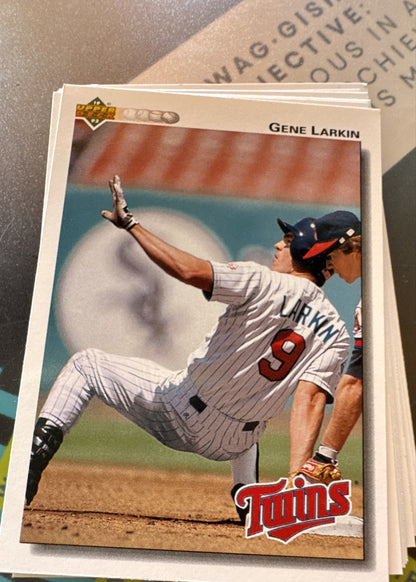 1992 Upper Deck - Gene Larkin #187