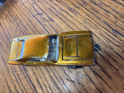 Hot Wheels Redline 1968 Custom Dodge Charger Gold With White Interior  🔥🔥🔥