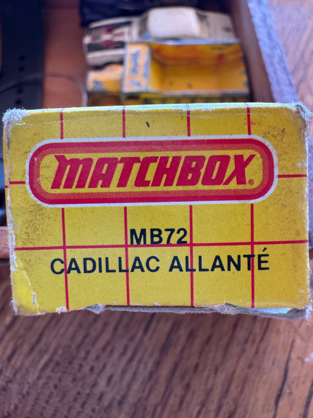 vintage 1987 Matchbox MB72 CADILLAC ALLANTE diecast * NEW in box