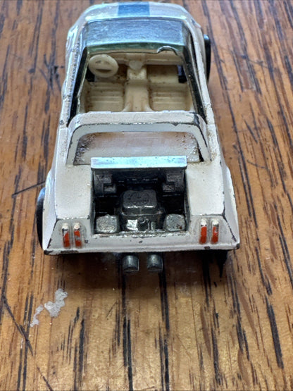 Hot Wheels Redline 1970 Jack Rabbit Special White Enamel w Stripe White Interior