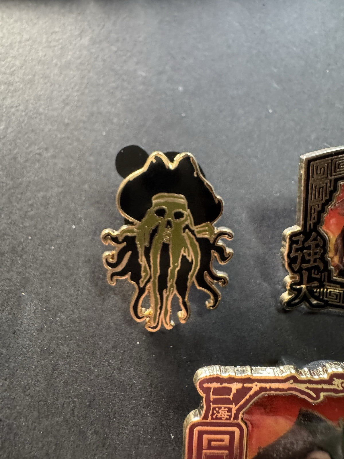 Pirates of the Caribbean Disney Pins - At Worlds End - Set of 7