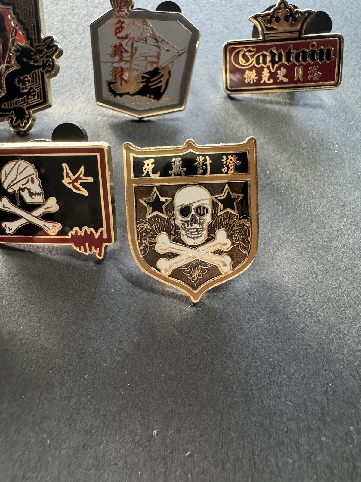 Pirates of the Caribbean Disney Pins - At Worlds End - Set of 7