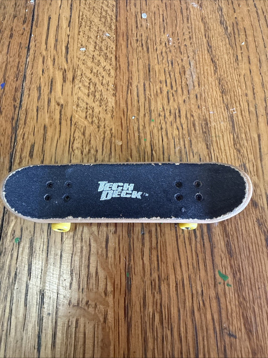 Tech Deck Fingerboard
