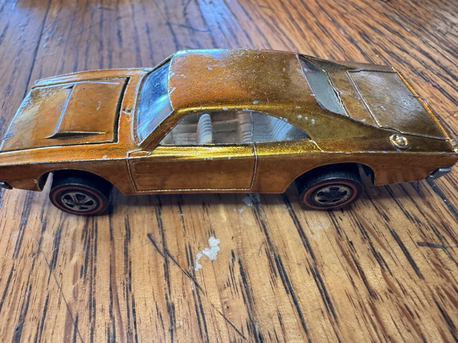Hot Wheels Redline 1968 Custom Dodge Charger Gold With White Interior  🔥🔥🔥