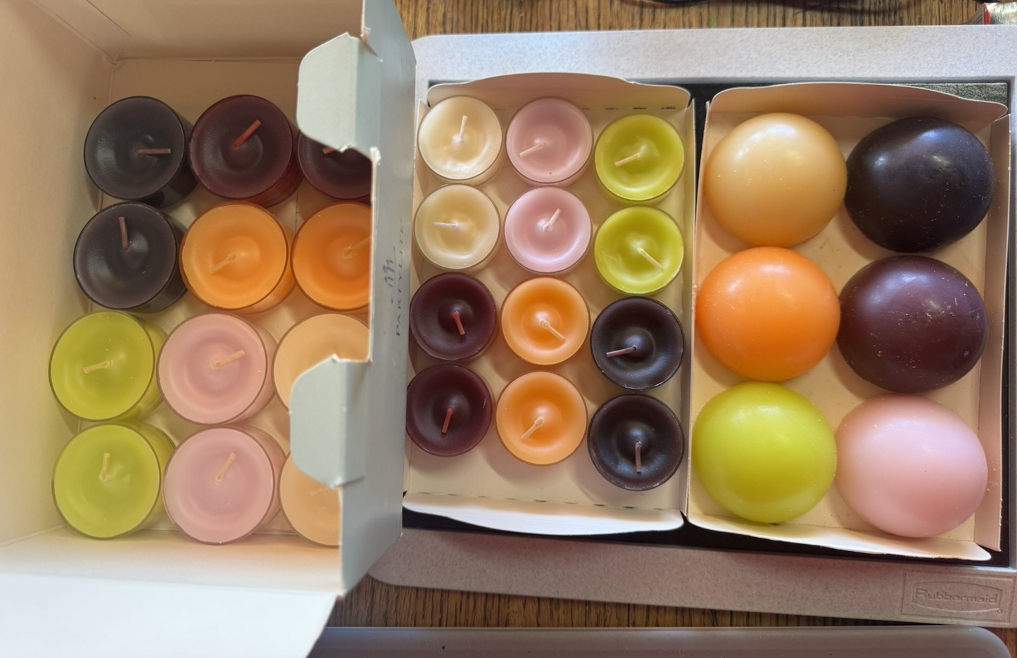 PartyLite P95022 Scented 30 Aroma Melts & Tealight Candles Sampler Assorted 
