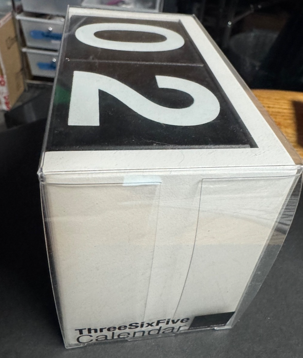 NIP ANY YEAR Design Ideas ThreeSixFive Calendar BLACK/WHITE Office/Desk RETIRED
