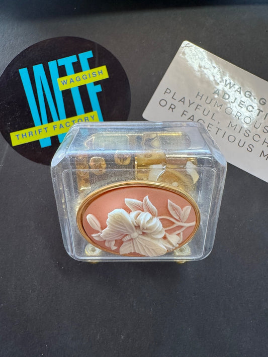 Vintage Cambria Butterfly Coral Cameo Musical Box, Clear Acrylic, "BUTTERFLY KI"