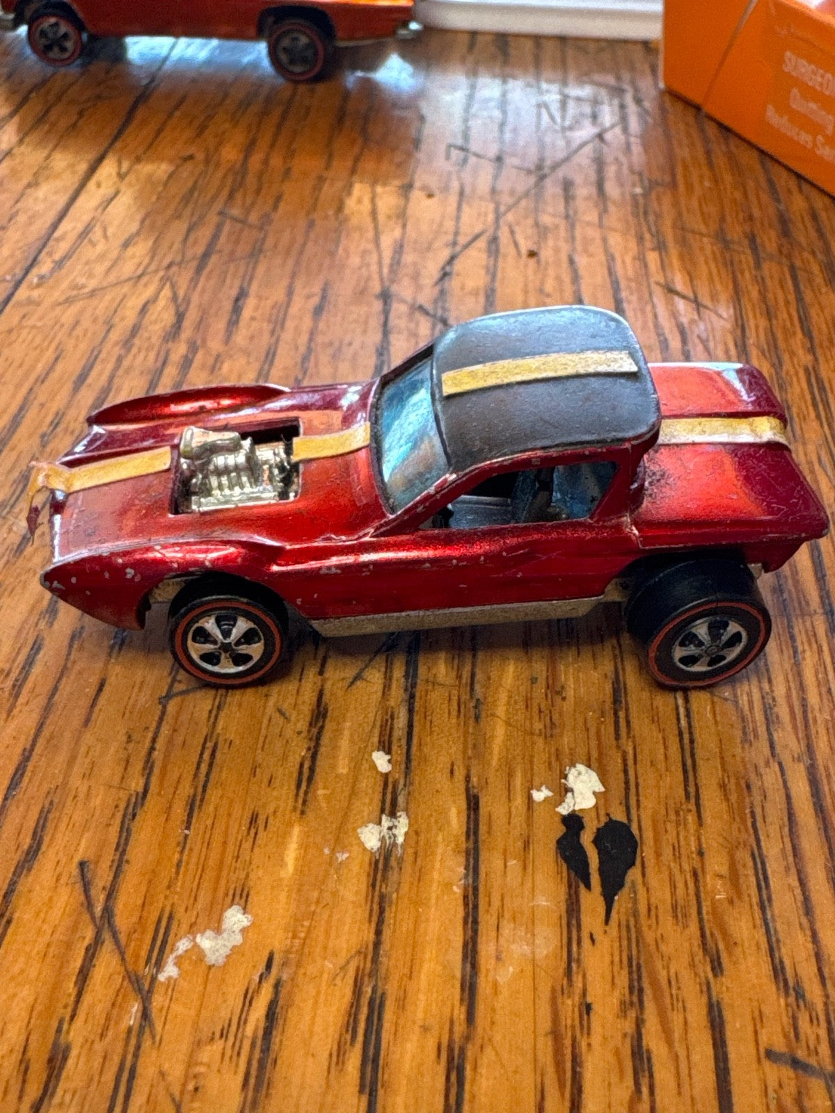 Hot Wheels Redline 1967 Python - HK Red Wheel Comes Off