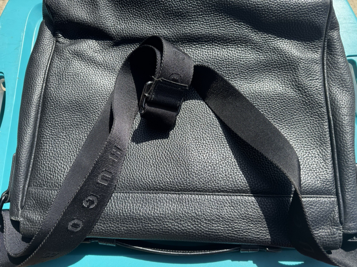 Genuine HUGO BOSS PEBBLEDleather front flap messenger bag for work school travel