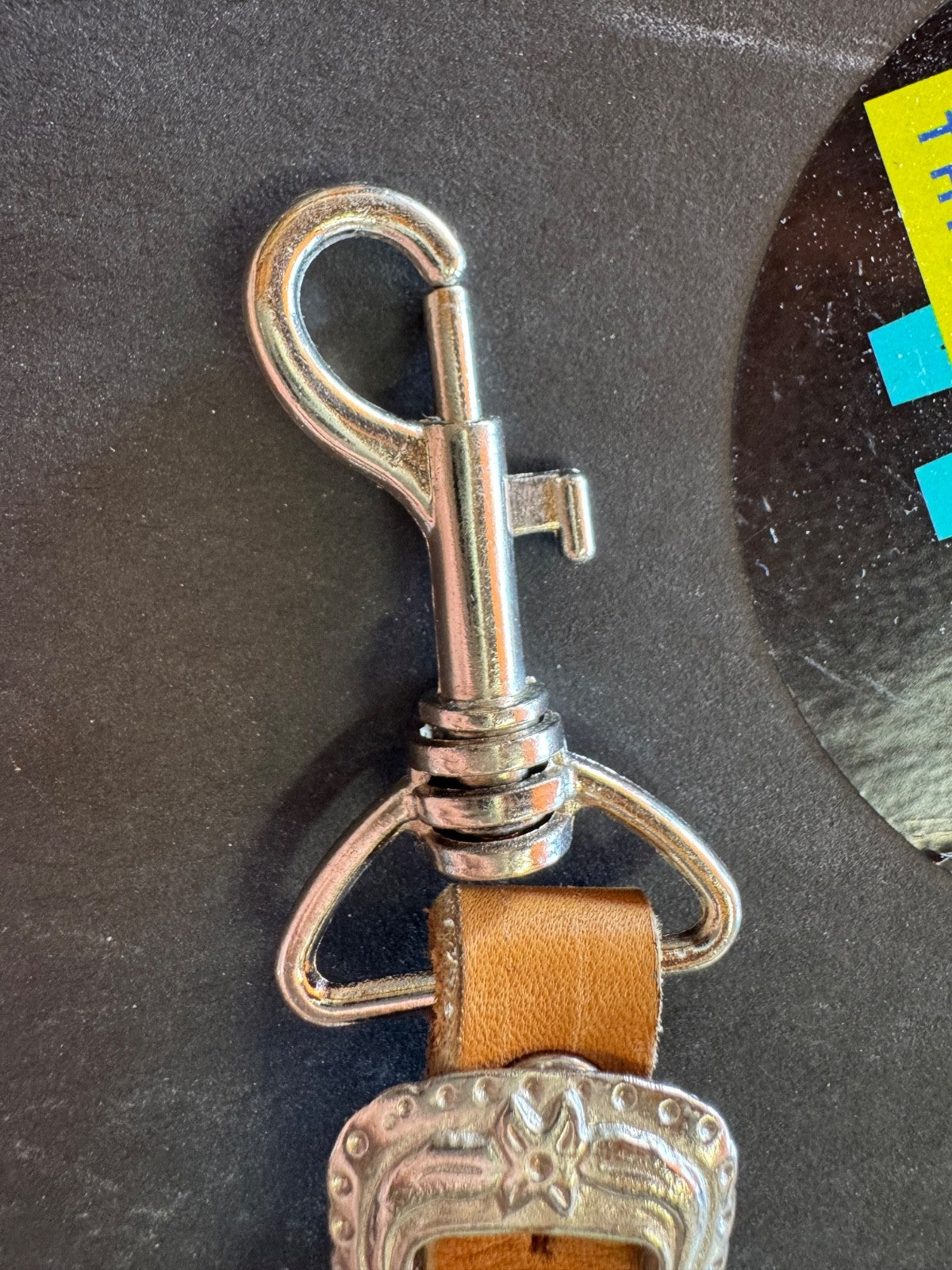NEW Keyring w/Clip Buckle Set Brown Genuine Leather