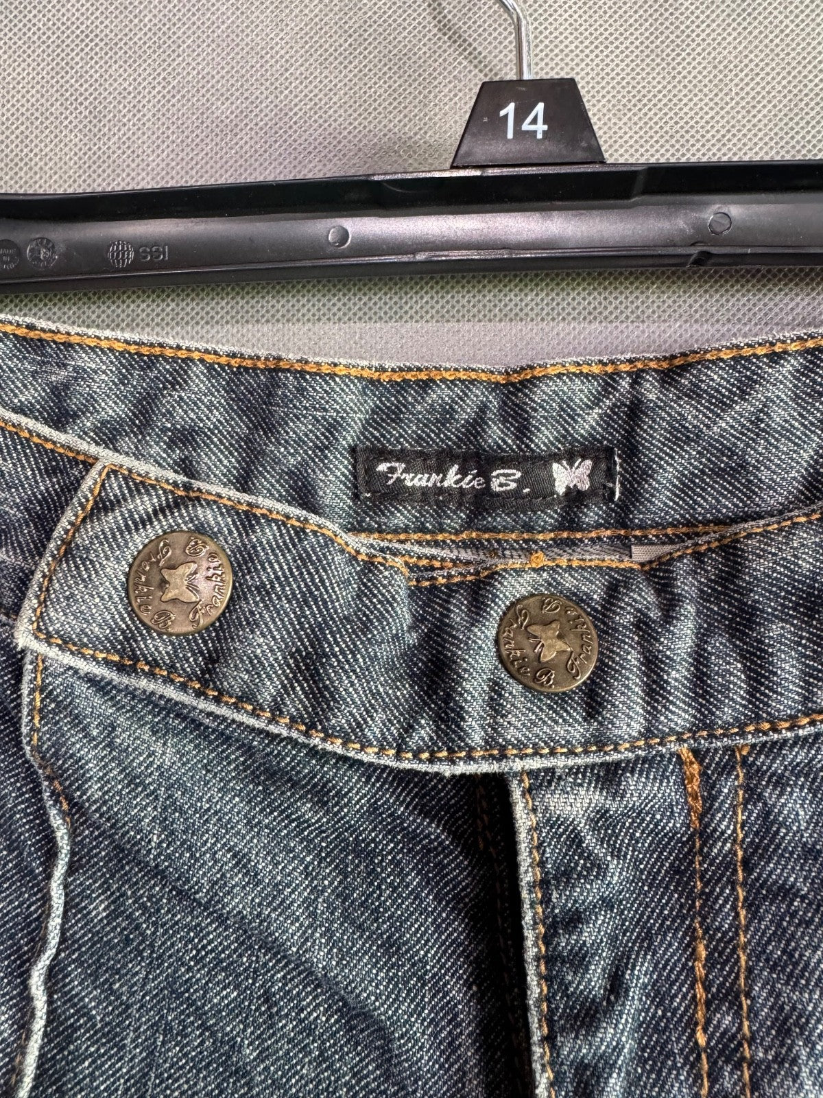 RARE VTG - Vintage Frankie B. Wide Leg Flare Leg Jeans SIZE6 med