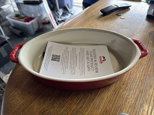 MINT! NEW! STAUB FRANCE Ceramic Cherry Baking Casserole Gratin