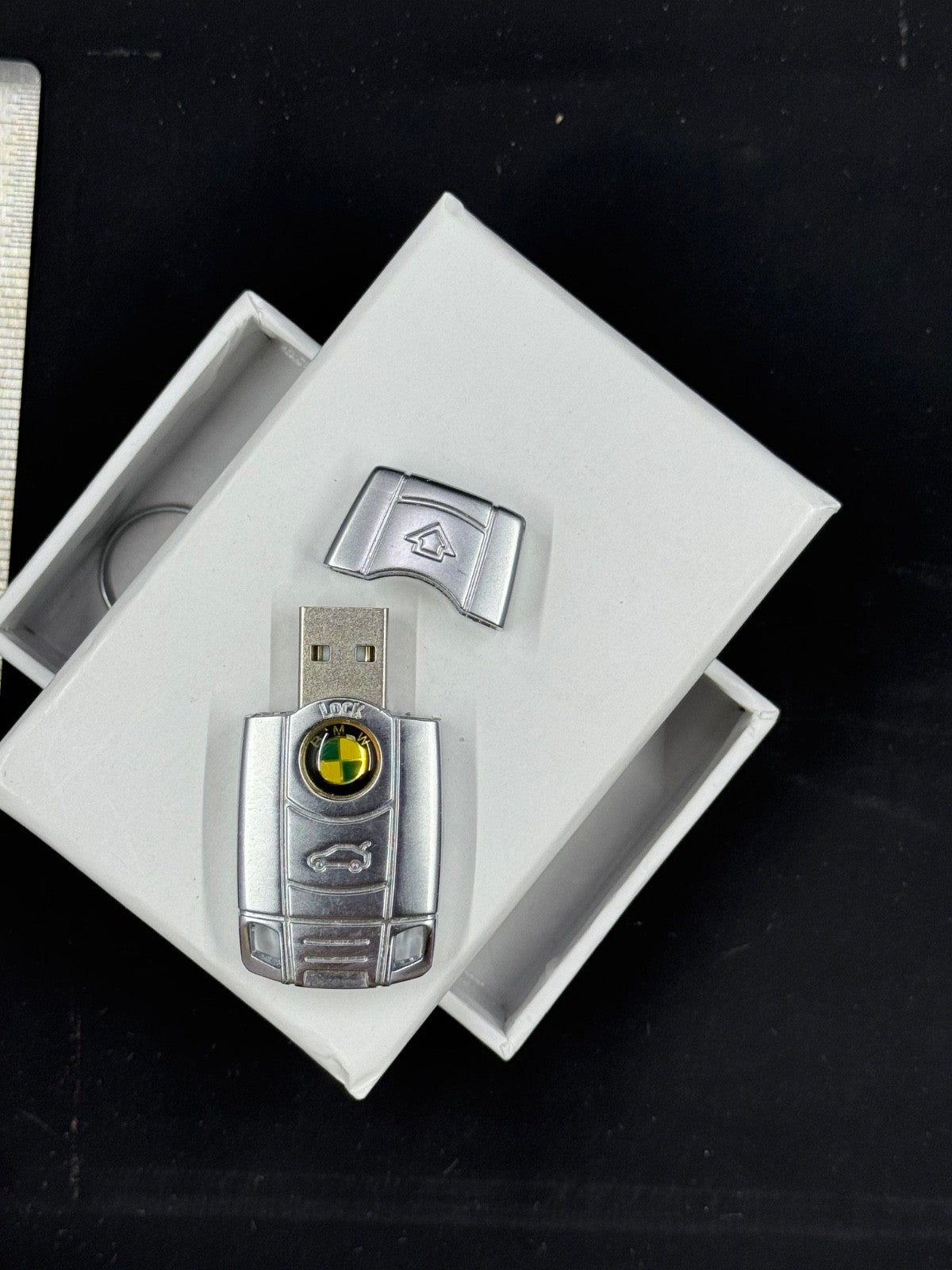 BMW Silver Metal Key Fob USB Flash Drive 2GB Keychain, Car Enthusiast **