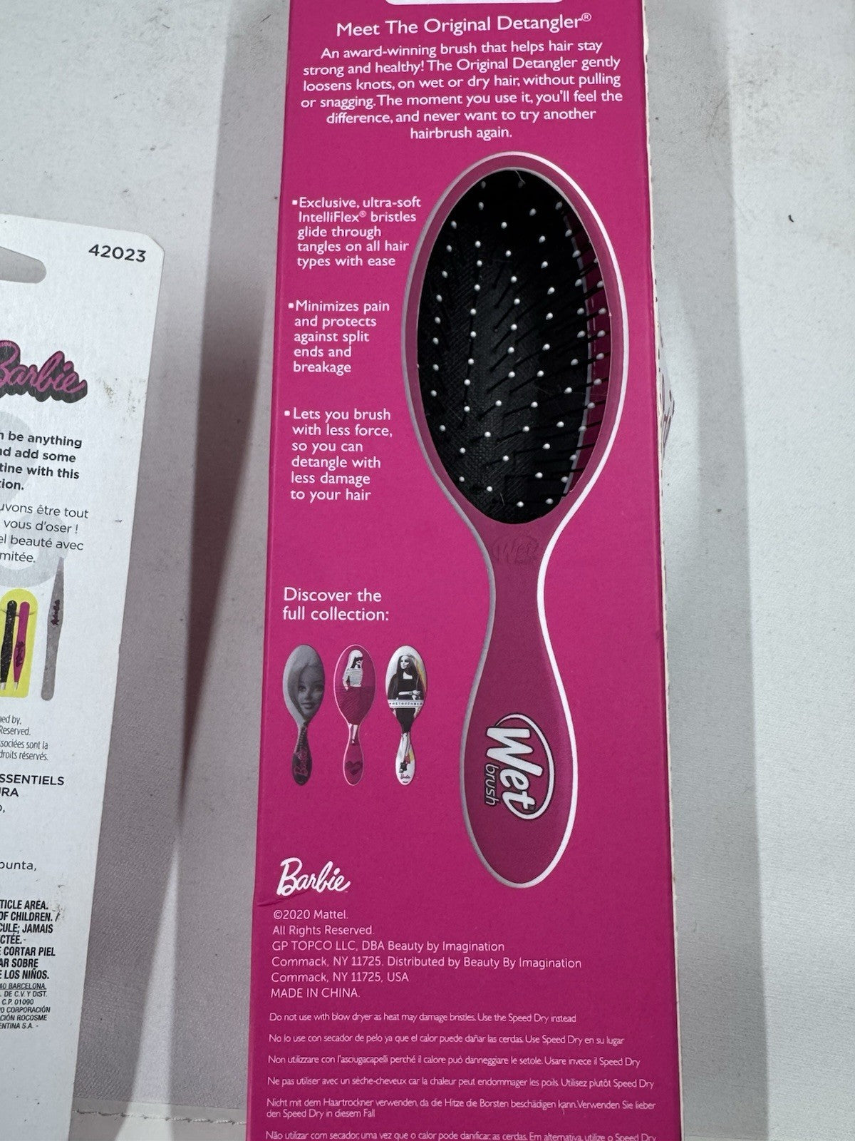 Revlon X Barbie Beauty Box, Brush tweezers nail files and manicure set