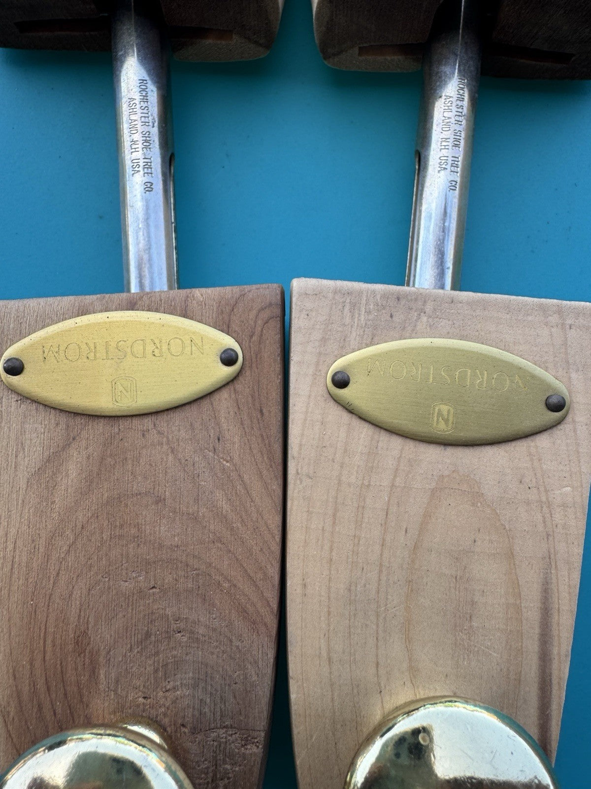 Nordstrom Men’s Cedar Wood Shoe Tree Stretchers with Knob Size Small
