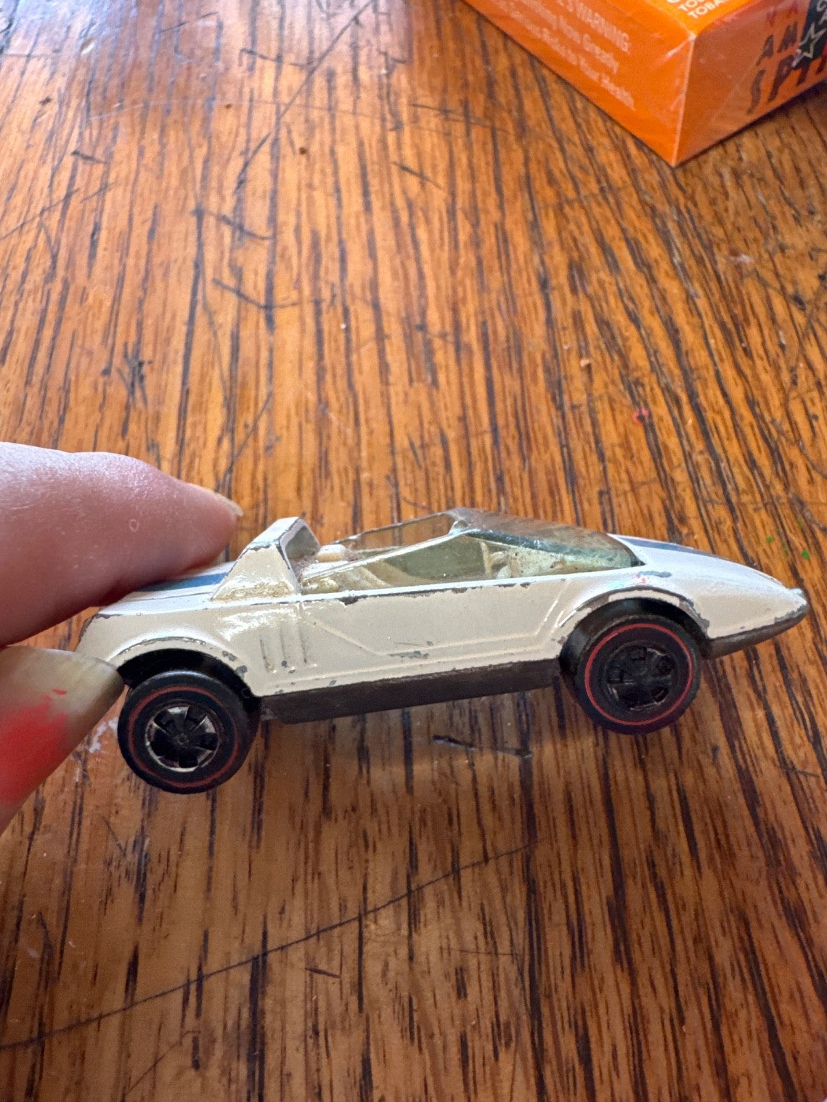Hot Wheels Redline 1970 Jack Rabbit Special White Enamel w Stripe White Interior
