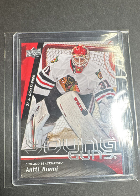 2009-10 Upper Deck - Young Guns Antti Niemi #225 (RC)