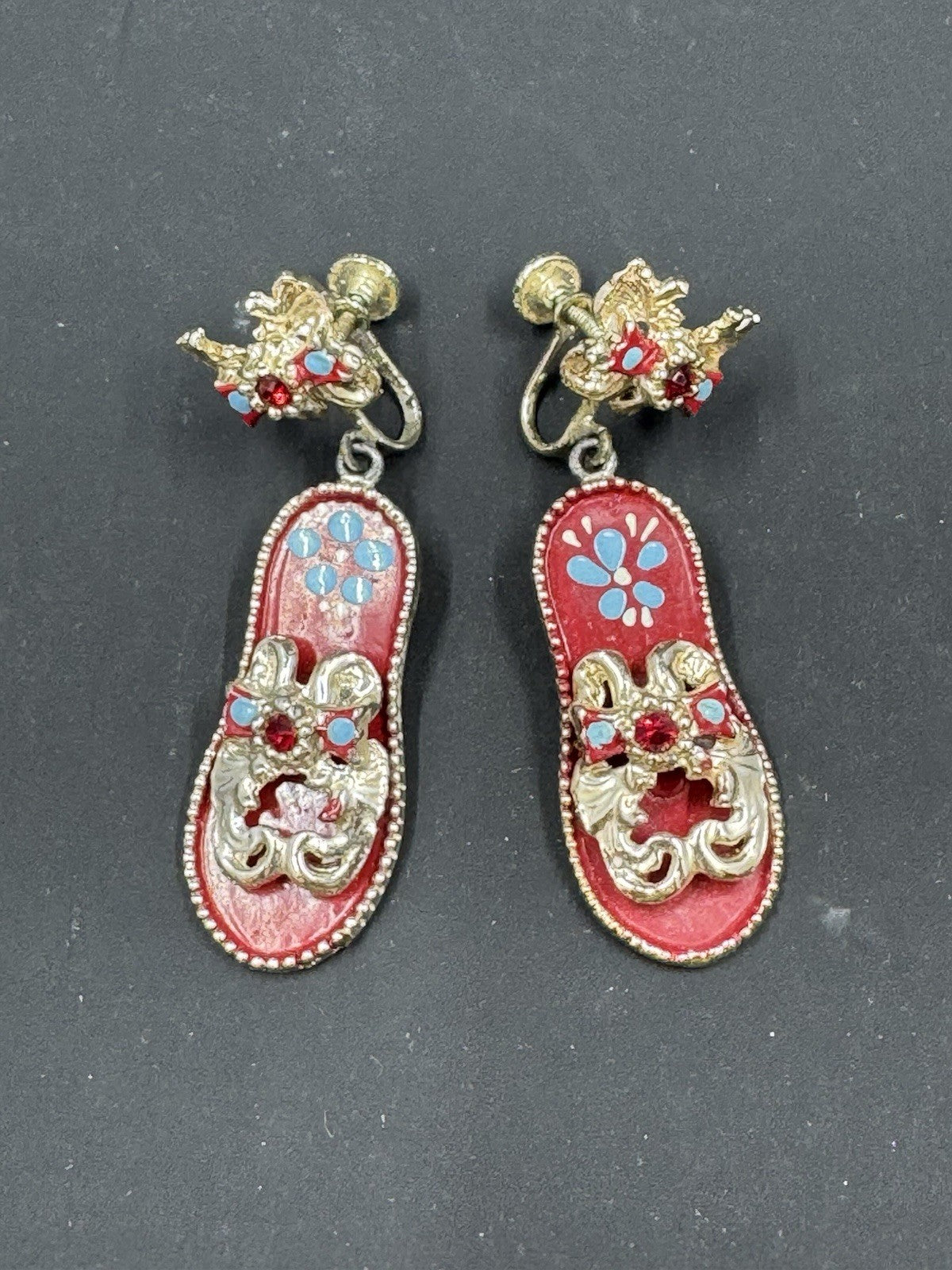 VINTAGE FLIP Flop & Butterfly Earrings SCREWBACK Red Rhinestone Gold Tone Painte