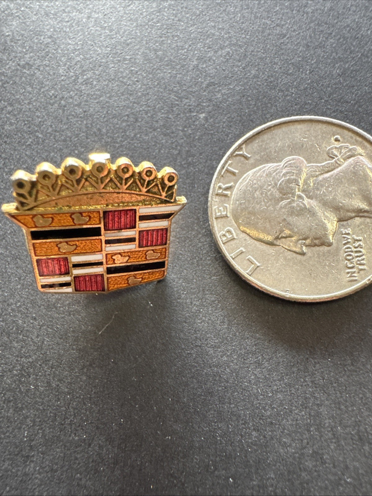 Cadillac Crest  Gold Tone & Enamel Automobile Hat Lapel Pin Badge Vintage 3/4"