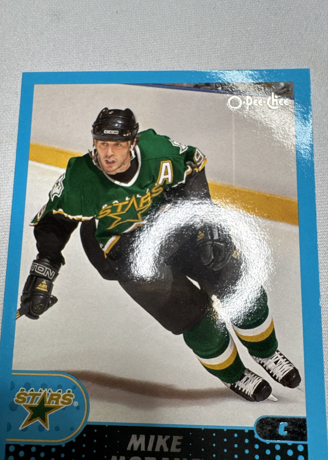 2001-02 O-Pee-Chee - Mike Modano #52