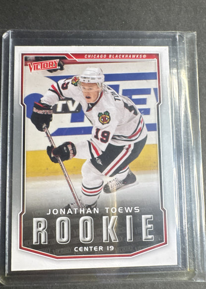 2007-08 Victory - Rookie Jonathan Toews #316 (RC)