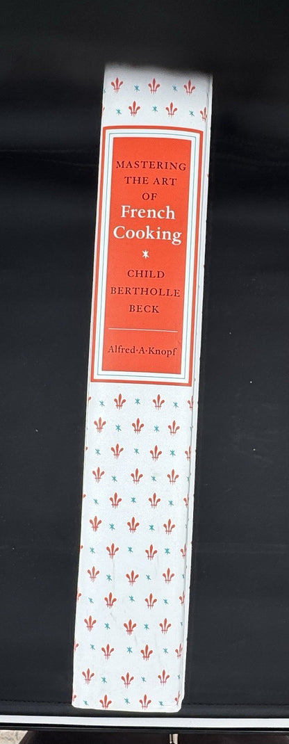 Mastering the Art of French Cooking: Volume 1 Julia Child 2009 Hardcover