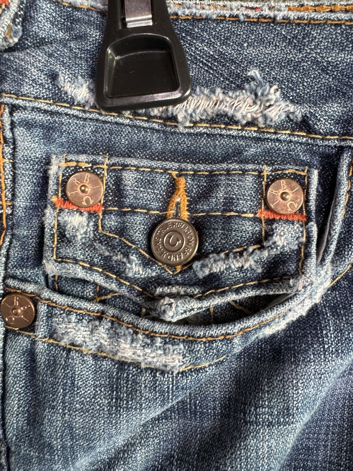 Y2K TRUE RELIGION Joey #20-503 Mini Denim Skirt Distressed Flap Pockets 28 VTG